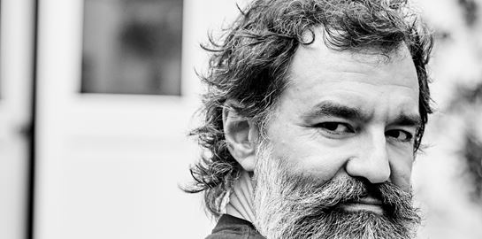 Greg Yaitanes, o Γητευτής των Δράκων