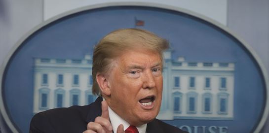 To Twitter μπλόκαρε τον λογαριασμό της καμπάνιας του Donald Trump για fake news