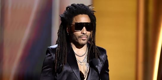 Ο Lenny Kravitz μόλις απέκτησε το δικό του αστέρι στη Λεωφόρο της Δόξας