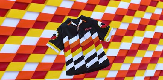 Ο οίκος Prada έχει το πόδι κολλημένο στο γκάζι