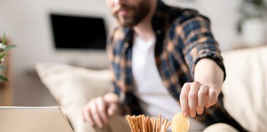 9 συνήθειες που σαμποτάρουν τη διατροφή σου