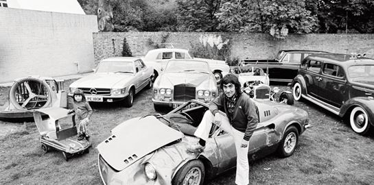 Τα αυτοκίνητα που λάτρεψαν οι rock stars