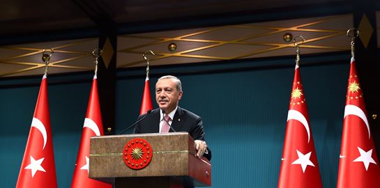 Οι ευθύνες του Recep Tayyip Erdogan για την κατάρρευση της λίρας