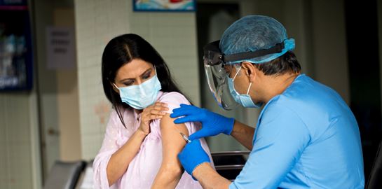 Ξεκινούν οι εμβολιασμοί με Johnson &amp; Johnson