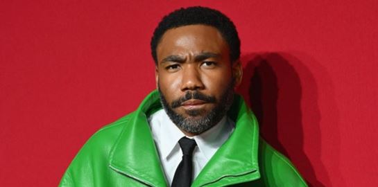 Το Mr. &amp; Mrs. Smith γίνεται σειρά από τον Childish Gambino