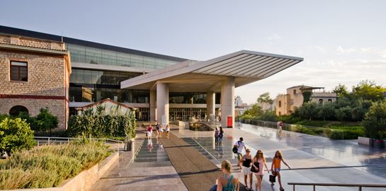 Ελεύθερη είσοδος στα μουσεία για όλους τους εκπαιδευτικούς