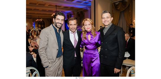 Χρυσοί Σκούφοι 2023 | Τα πρόσωπα που έδωσαν το &#39;παρών&#39;