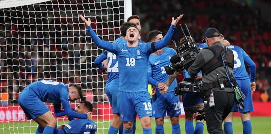 12 εικόνες από την φανταστική νίκη της Ελλάδας στο Γουέμπλεϊ