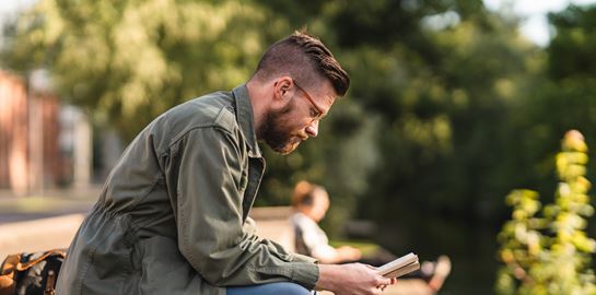 5 νέα βιβλία από σύγχρονους Έλληνες πεζογράφους