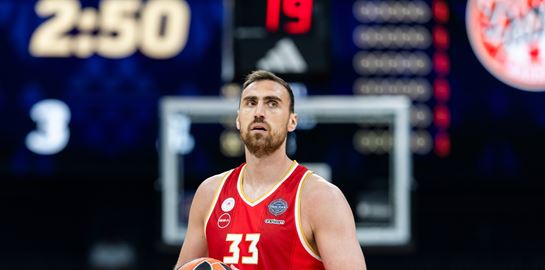 Νίκολα Μιλουτίνοφ: Πόσα θα πάρει και οι λόγοι που τον κράτησαν στον Ολυμπιακό