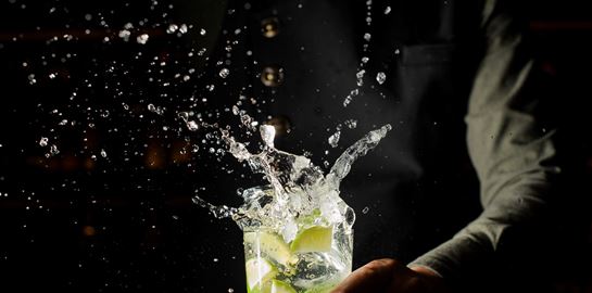 Angel Shot: Το cocktail που σώζει τις γυναίκες από τον κίνδυνο