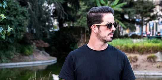 Τι σημαίνει αν φοράς συνέχεια μαύρα ρούχα