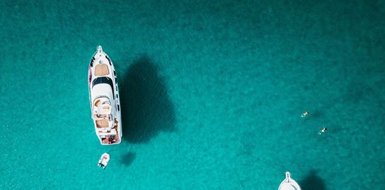 Dream job: Yacht reviewer με €5.000/μήνα