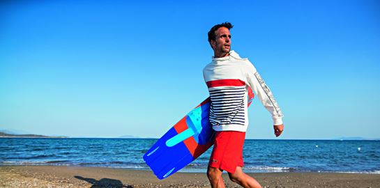 Ο Γιάννης Δρυμωνάκος κι ό,τι άλλο θα βρεις στο νέο Esquire