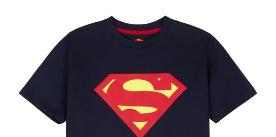 Η Intimissimi Uomo παρουσιάζει τη νέα της συλλογή άνοιξη-καλοκαίρι 2025