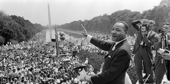 10 φράσεις του Martin Luther King που κρατούν το όνειρο ζωντανό