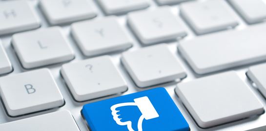 Το ίδρυμα Winston κήρυξε &#39;πόλεμο&#39; στο Facebook