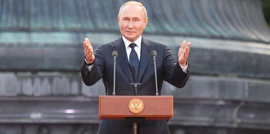 Το κρίσιμο δίλημμα του Vladimir Putin