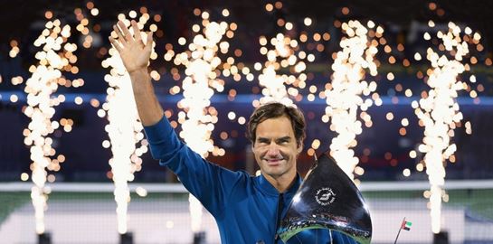 Ένα δυνατό χειροκρότημα από την Rolex στον Roger Federer για τον 100ο τίτλο του