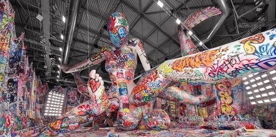 Τολμήστε να γίνετε Diesel: επίδειξη στη μεγαλύτερη εγκατάσταση γκράφιτι που έχει γίνει ποτέ