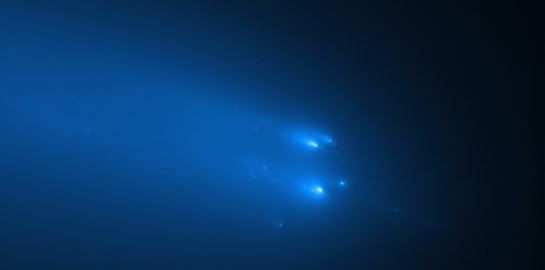 Ο κομήτης Άτλας αργοπεθαίνει καθώς πλησιάζει τη Γη