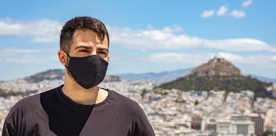 Κορονοϊός: Λιγότερα τα κρούσματα αλλά ακόμα πάνω από 3.000