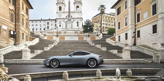 Η νέα Ferrari Roma στην εποχή της Dolce Vita