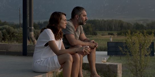 &quot;Η Μπαλάντα της Τρύπιας Καρδιάς&quot;: Trailer για τη νέα ταινία του Γιάννη Οικονομίδη