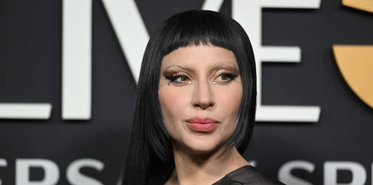 H Lady Gaga αποκάλυψε ότι δούλευε σε ελληνικά εστιατόρια (video)