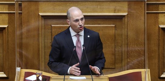 Ο Κωνσταντίνος Μπογδάνος αποχωρεί από την πολιτική