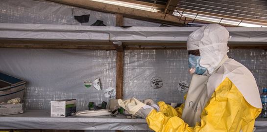 Σε άλλα νέα, το πρώτο κρούσμα ιού Μάρμπουργκ εμφανίστηκε στη Γουινέα