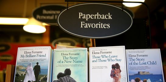Ποια είναι τελικά η Elena Ferrante;