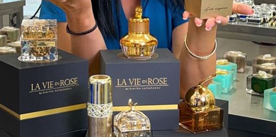 To success story της La Vie en Rose της Δήμητρας Κατσαφάδου