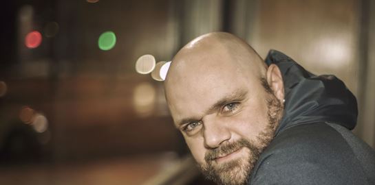 Ο Μάκης Παπαδημητρίου δεν μασάει τα λόγια του, ούτε τα συναισθήματά του