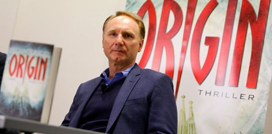 Τι έχουν τα βιβλία του Dan Brown και κάνουν πάταγο;