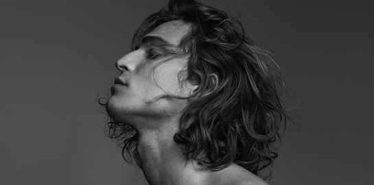 5 tips για να μακρύνουν τα μαλλιά πιο γρήγορα