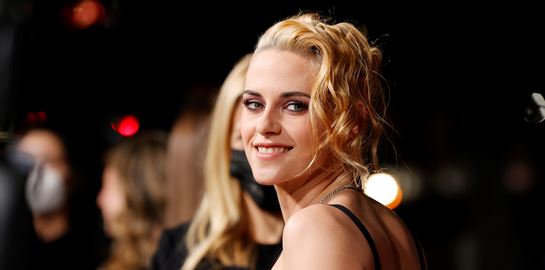 Η Kristen Stewart αρραβωνιάστηκε την αγαπημένη της