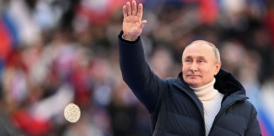 To δεξί χέρι του Putin στον πόλεμο της παραπληροφόρησης