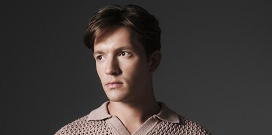 Ο Μιχαήλ Ταμπακάκης δε βλέπει τηλεοπτικές σειρές