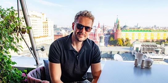 O Miloš Biković 'κόπηκε' από το White Lotus ως φιλορώσος