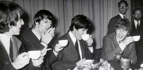 Αν πίνεις καφέ, ακόμα και decaf, μπορείς να ζήσεις περισσότερο