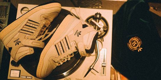 Ίσως, τα πιο cool μποτάκια της adidas