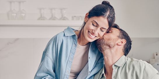 Γιατί πηγαίνεις από μια σχέση σε μια άλλη κατευθείαν