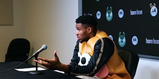 O Γιάννης Αντετοκούνμπο ντύθηκε πατάτα και αυτός είναι ο λόγος