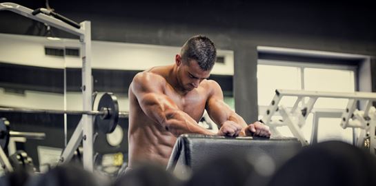 Το χτίσιμο του six-pack μετά τα 40