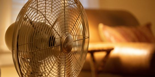 Πώς να φτιάξεις πολύ φθηνά τον δικό σου ανεμιστήρα