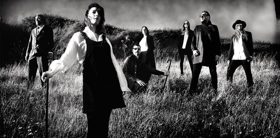 10 τραγούδια των Archive που ανυπομονούμε να ακούσουμε στη συναυλία τους