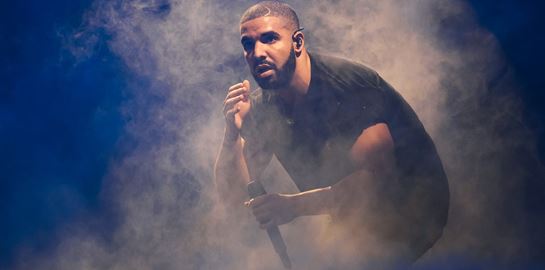 Ο Drake σαρώνει τα πάντα