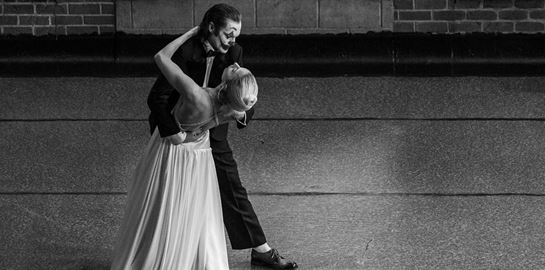 Στο Joker: Folie à Deux, το δίδυμο Joaquin Phoenix - Lady Gaga τα δίνει όλα