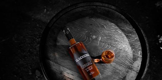 Οι Metallica βγάζουν το δικό τους ουίσκι που ωριμάζει μετά μουσικής